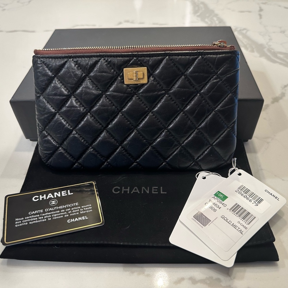 Chanel Small O Case Reissue